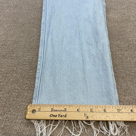 Levis 501 Straight Jeans Womens 27x28 Light Wash High Rise Raw Hem Fringe - Picture 12 of 13